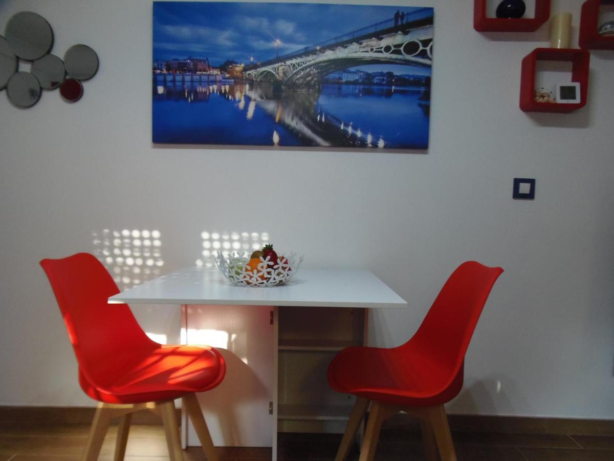 Apartamento En Triana เซบีญา ภายนอก รูปภาพ