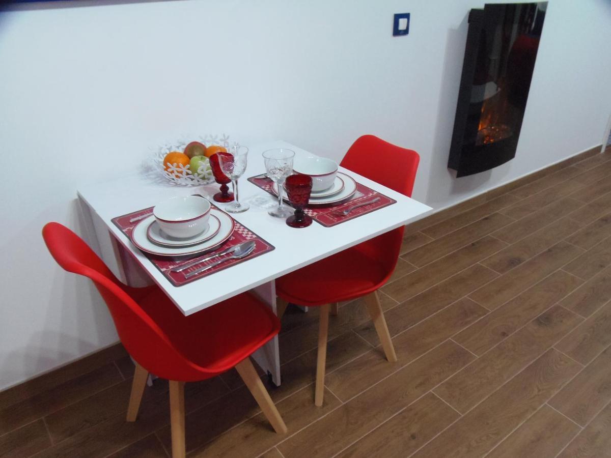 Apartamento En Triana เซบีญา ภายนอก รูปภาพ